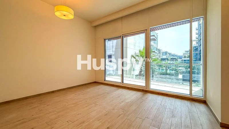 Vacant | Pool View | Fitted Kitchen64016044166403112