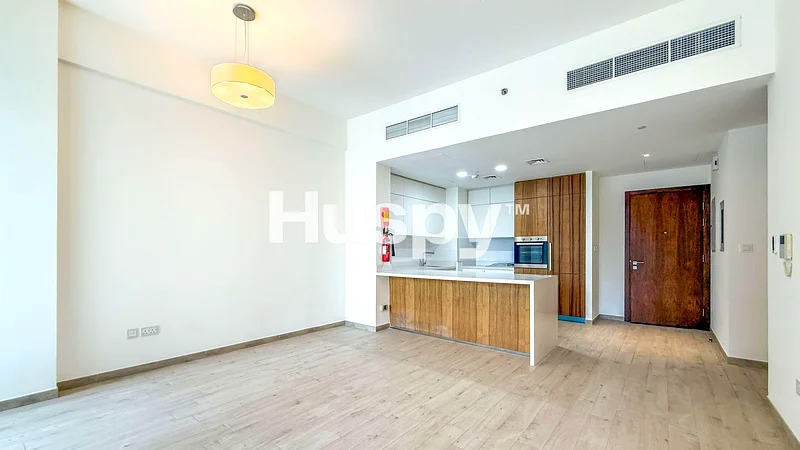 Vacant | Pool View | Fitted Kitchen64016044166403111