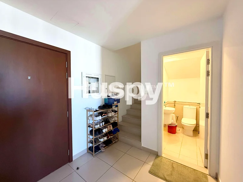 Duplex | Top Floor | View Today63951421605378113