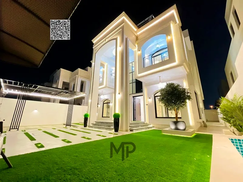 The most luxurious villas for sale with a classic design, a large garden, a roof, 5 master rooms, no service fees, and free ownership for all national63880279585921110