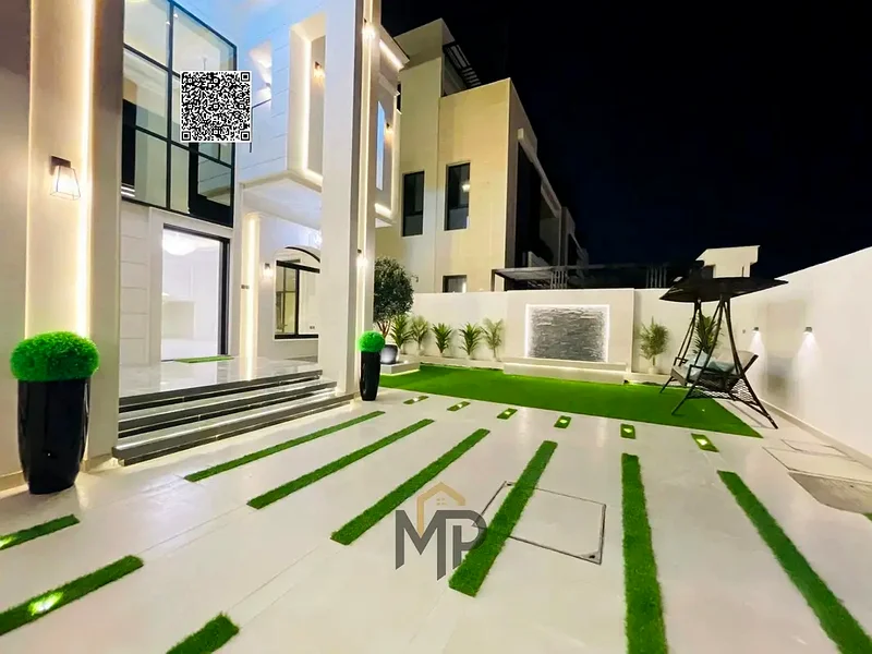 The most luxurious villas for sale with a classic design, a large garden, a roof, 5 master rooms, no service fees, and free ownership for all national63880279585921114