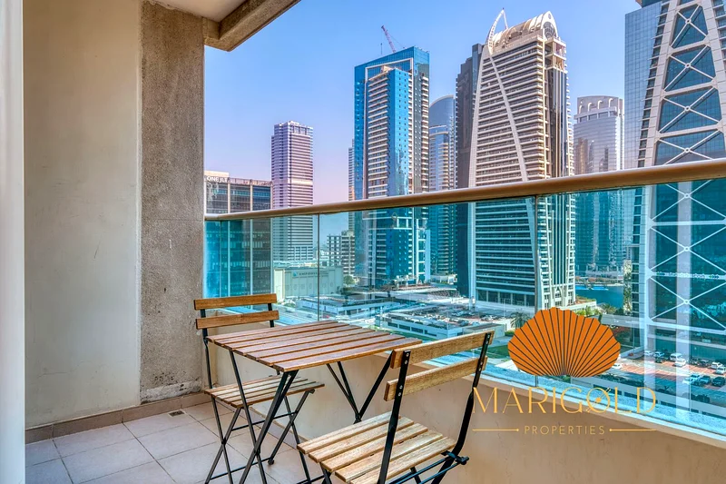 SPACIOUS | BRIGHT | WELL MAINTAINED | CLOSE TO PARK63987523160706114