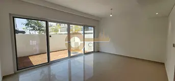 MODERN TOWNHOUSE | PRIME SPOT | SERENE COMMUNITY