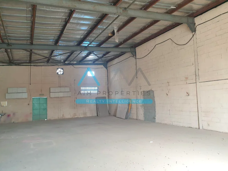 مستودع تجاري للإيجار بمساحة 3375 قدم مربع في رأس الخور، المنطقة الصناعية دبي63615872810114113