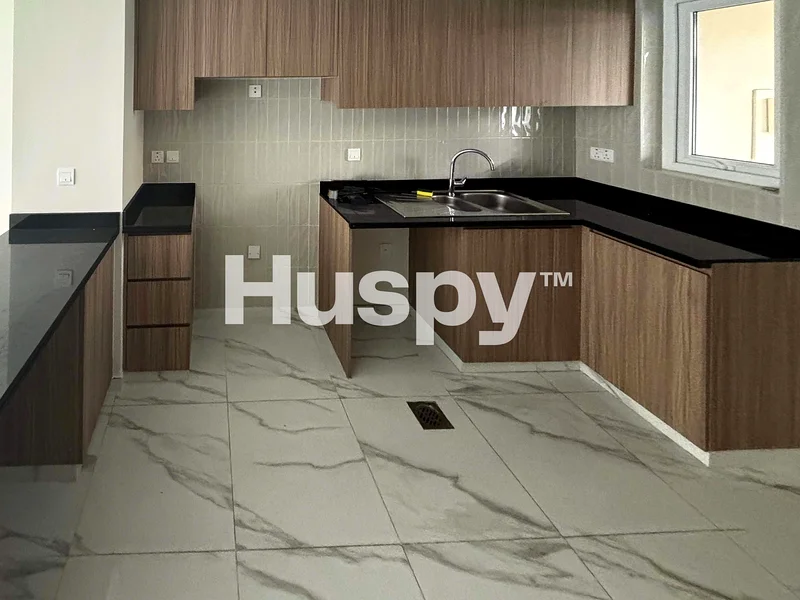 Middle Unit | Open Plan | Back To Back64005838519554114