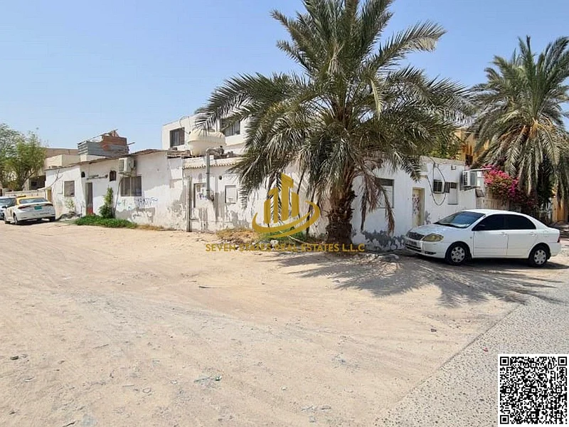 فيلا بمساحة زاوية في موقع متميز للبيع في الرشيدية عجمان63886202191106112