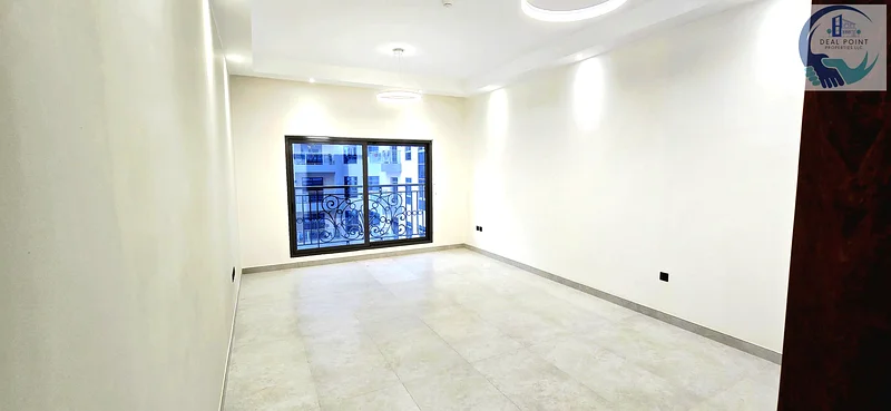 علامة تجارية فاخرة جديدة || بالقرب من محطة المترو || بدون رسوم مبرد || مطبخ مغلق63763194628995111