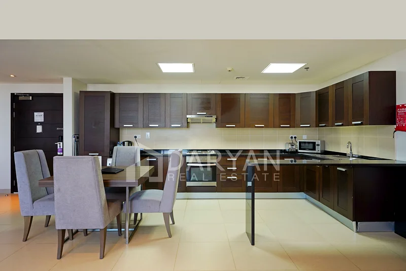 Dubai's skyline View | Deluxe Suite | Exclusive area63745084496641114