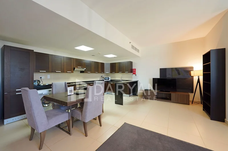 Dubai's skyline View | Deluxe Suite | Exclusive area63745084496641113