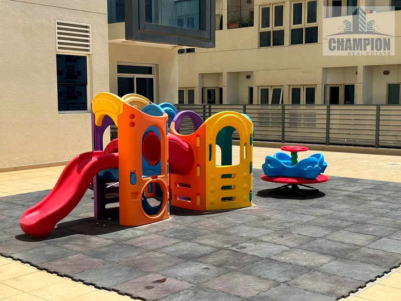 شقة فاخرة من غرفة نوم واحدة مع شرفة ومنطقة لعب للأطفال ومواقف سيارات مجانية63730241804034112