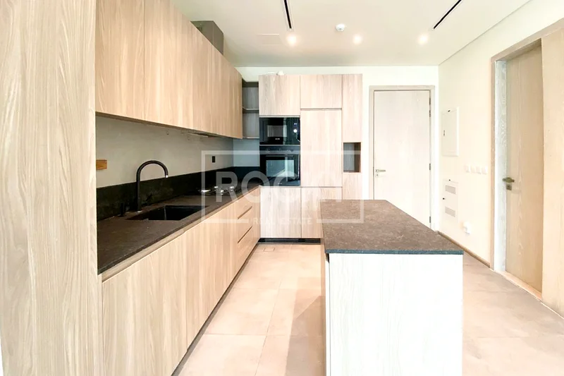 Top Quality | Kitchen Appliances | Semi Furnished63778351182467114