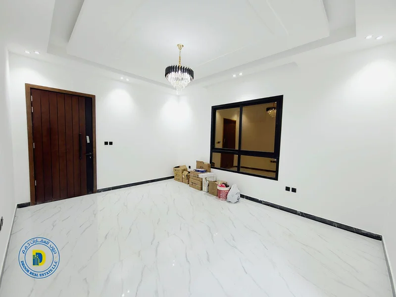 للبيع، فيلا حديثة مكونة من 3 غرف نوم في الحزيو 2. السعر يشمل رسوم التسجيل.63895953822593114