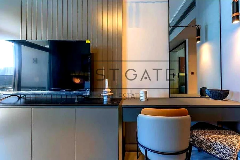 Luxury furnished | High Floor | Prime Location63798312963713113