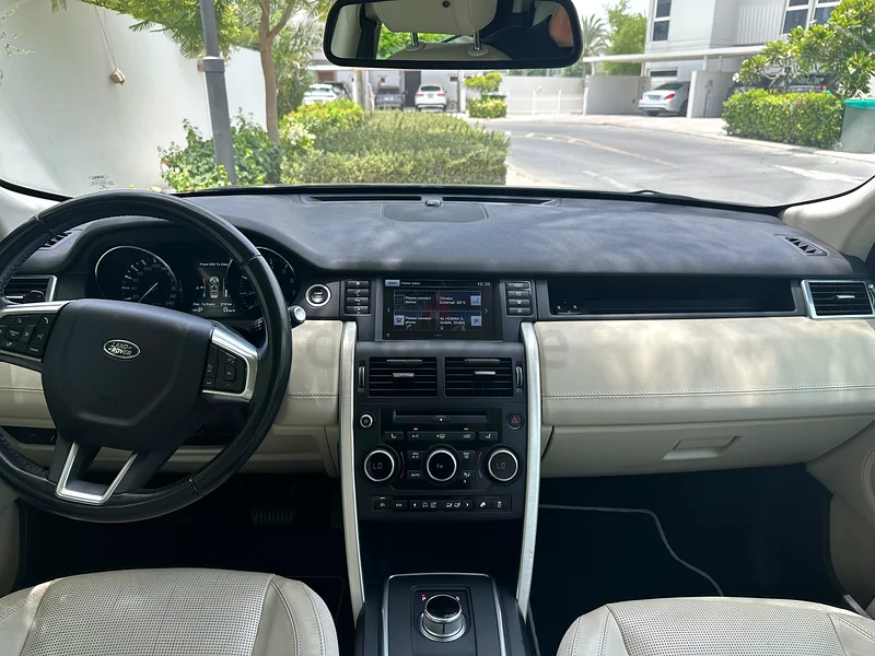 Land Rover Discovery Sport63406541513987113