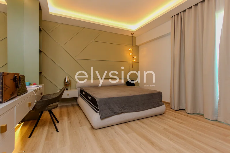 Furnished | Upgraded | Prime Location63774814138881114