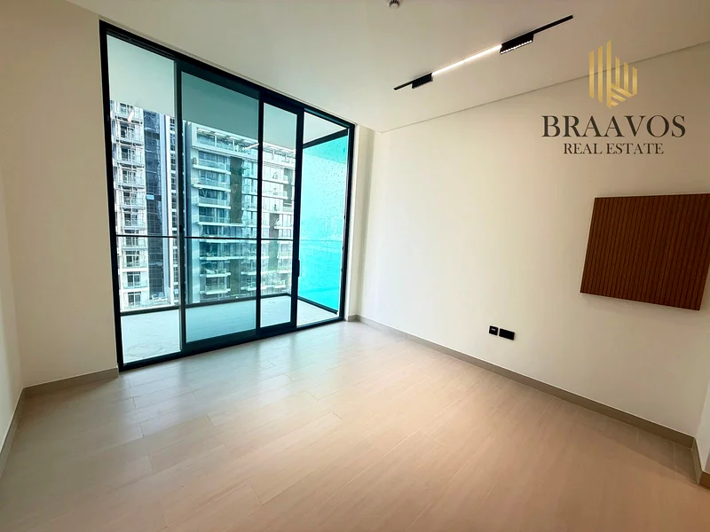 STUDIO | UNFURNISHED | COZY BUILDING | SPACIOUS63785373016066112