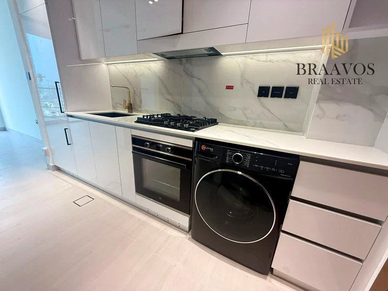 STUDIO | UNFURNISHED | COZY BUILDING | SPACIOUS63785373016066111