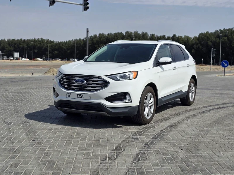 Ford Edge 2020 model, number one except for the sunroof63488745521411111