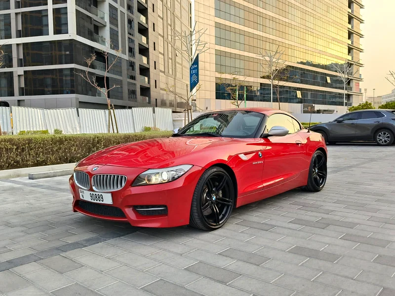 2013 GCC BMW Z4 sDrive35is V6 Full Option63406333876099112