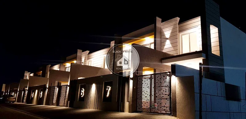 فيلا مساحتها واسعة 3BHK | غير مؤثثة | خزام63814555850755114