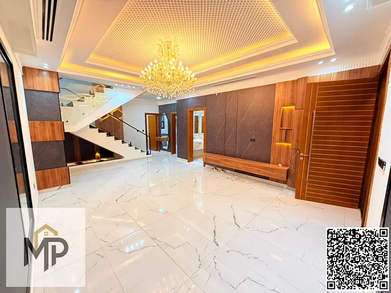 A villa at a price including registration and ownership fees on the main street, ready for occupancy in the most prestigious areas of Ajman, freehold63896736680962114