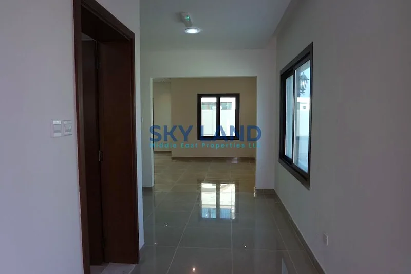 Corner Unit | Close to School | Ready to Move63625224534915111
