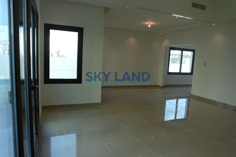Corner Unit | Close to School | Ready to Move63625224534915114