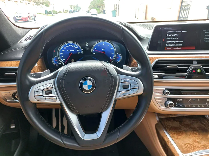 740li msports Fully Loaded / Flood Accident Free63411931360897114