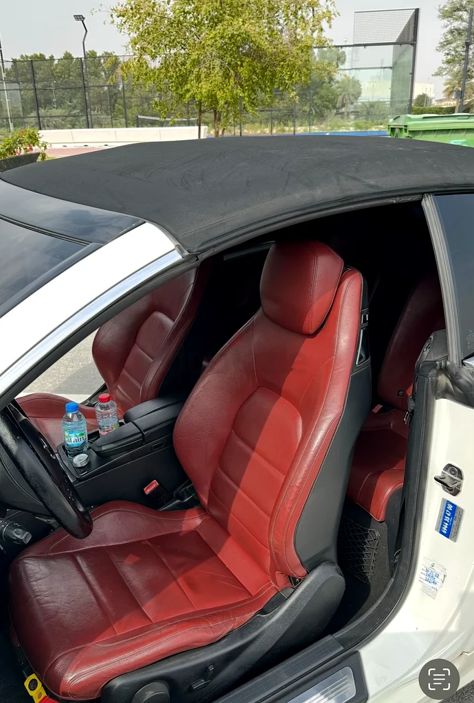 MERCEDES E250 CABRIO FROM FEMALE DRIVER63488410815362114