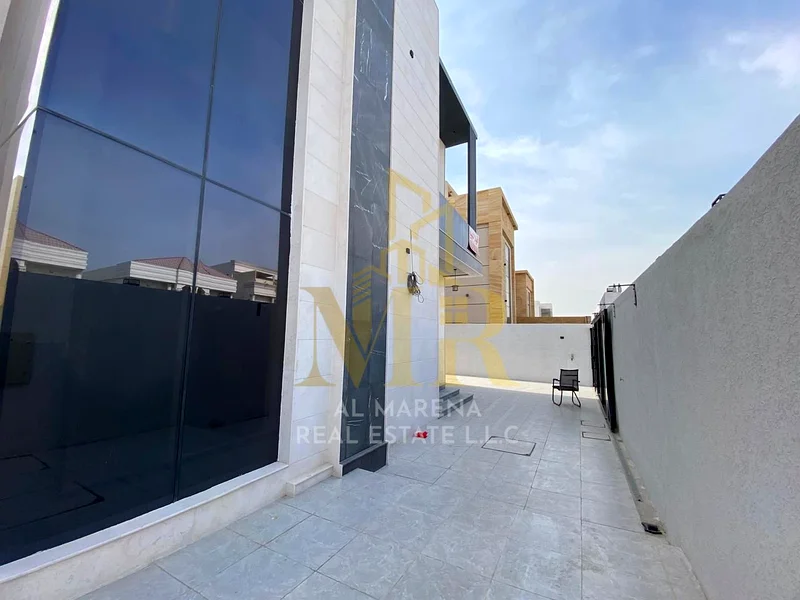 🏡 For Sale – Luxury Villa in Al Alia – Ajman | Plot Size: 5,000 sq.ft | Two Floors | 5 Master Bedrooms | Spacious Majlis + 2 Living Halls | Private S63877480507266114