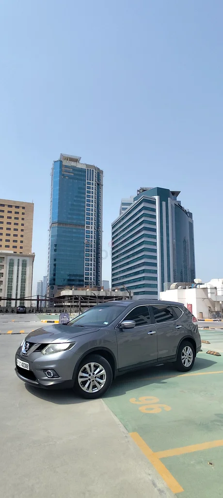 Nissan X Trail 2015, First Owner, GCC Spec, 4Wheel Drive with Very Low Km.63488644144643114