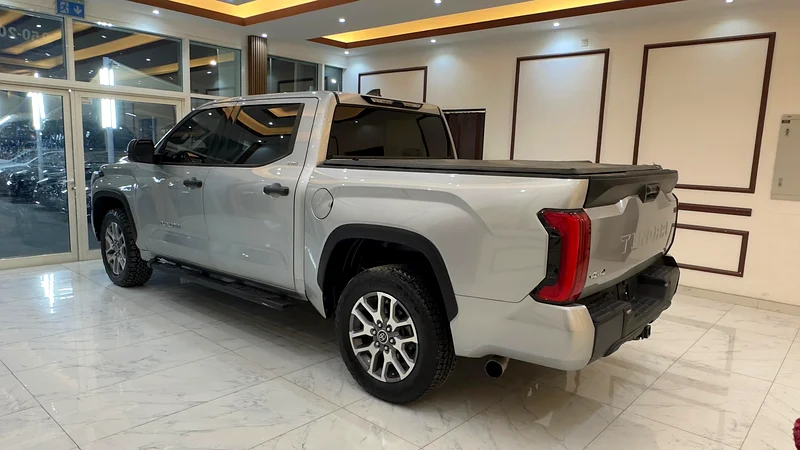 Toyota Tundra 2022 SR563484412036353113