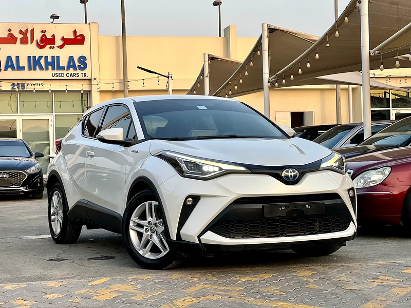 Toyota C-HR Hybrid Gcc_Year 2023_just 1100 Kilometers_All original_all original_63484380378627112