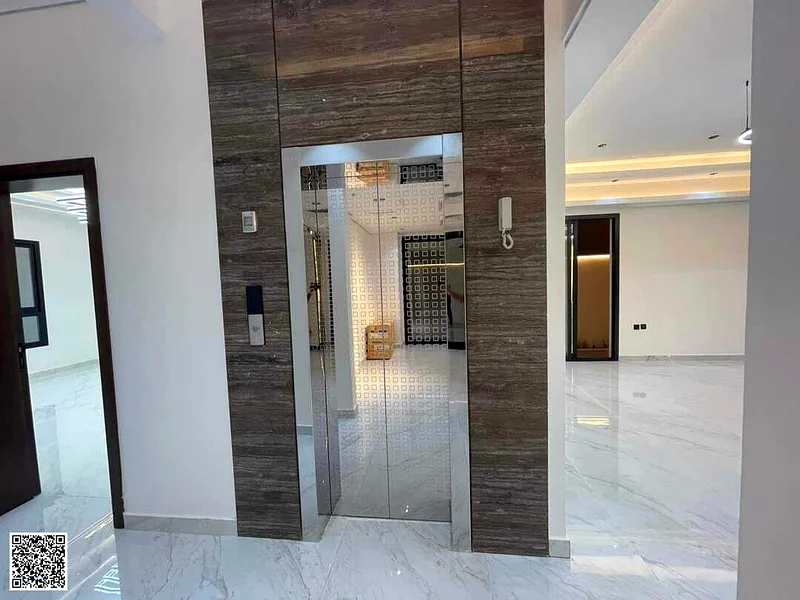With pool / roof / elevator // own your house63896979840897112