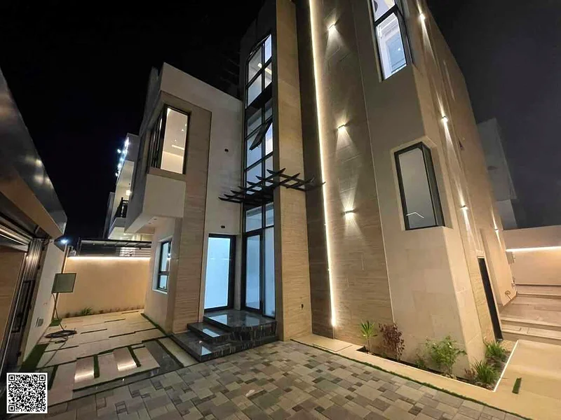 With pool / roof / elevator // own your house63896979840897110