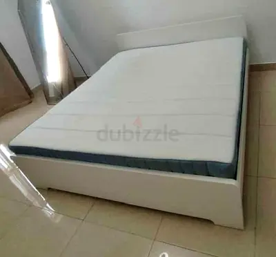 Ikea Askvol king size bed frame with Ikea mattress 180×200cm