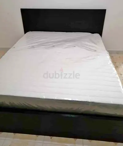 IKEA Malam king size 180×200cm bed frame with IKEA mattress and 2 big storage drawers underneath is