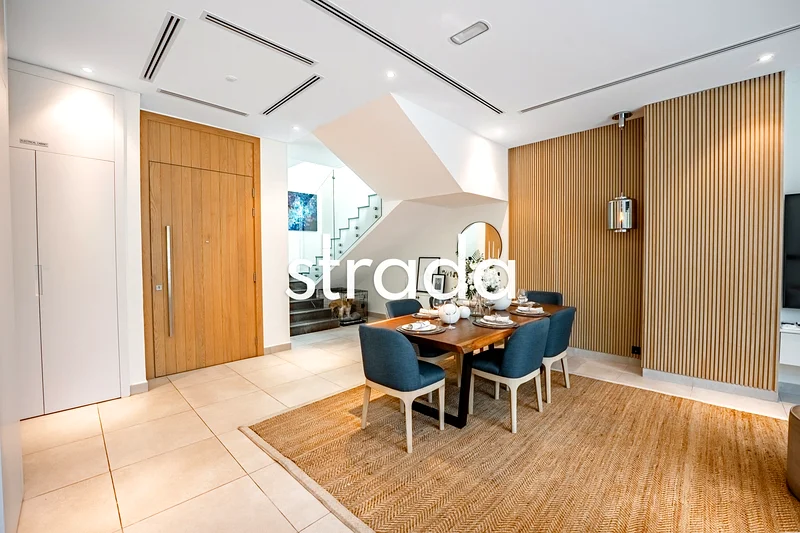 Single Row | Vacant on Transfer | Well Maintained63927142480643113