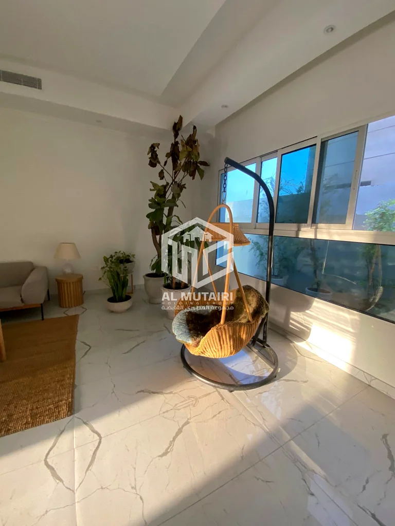 For sale, a luxurious villa in the Al Alia area, Ajman. A unique opportunity to own a villa with a modern, elegant design and luxurious finishes. Firs63877480539650112