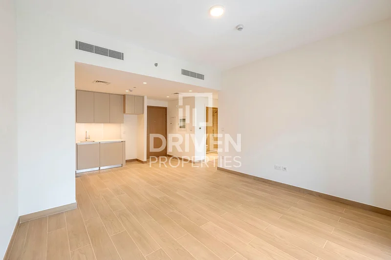 Brand New | Beach Access | Community View63804452436738111