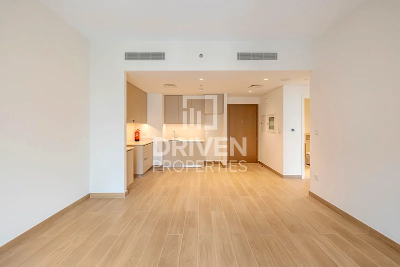 Brand New | Beach Access | Community View63804452436738112