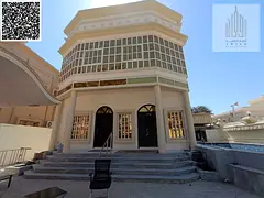 Villa for sale with a pool, excellent personal finishing.