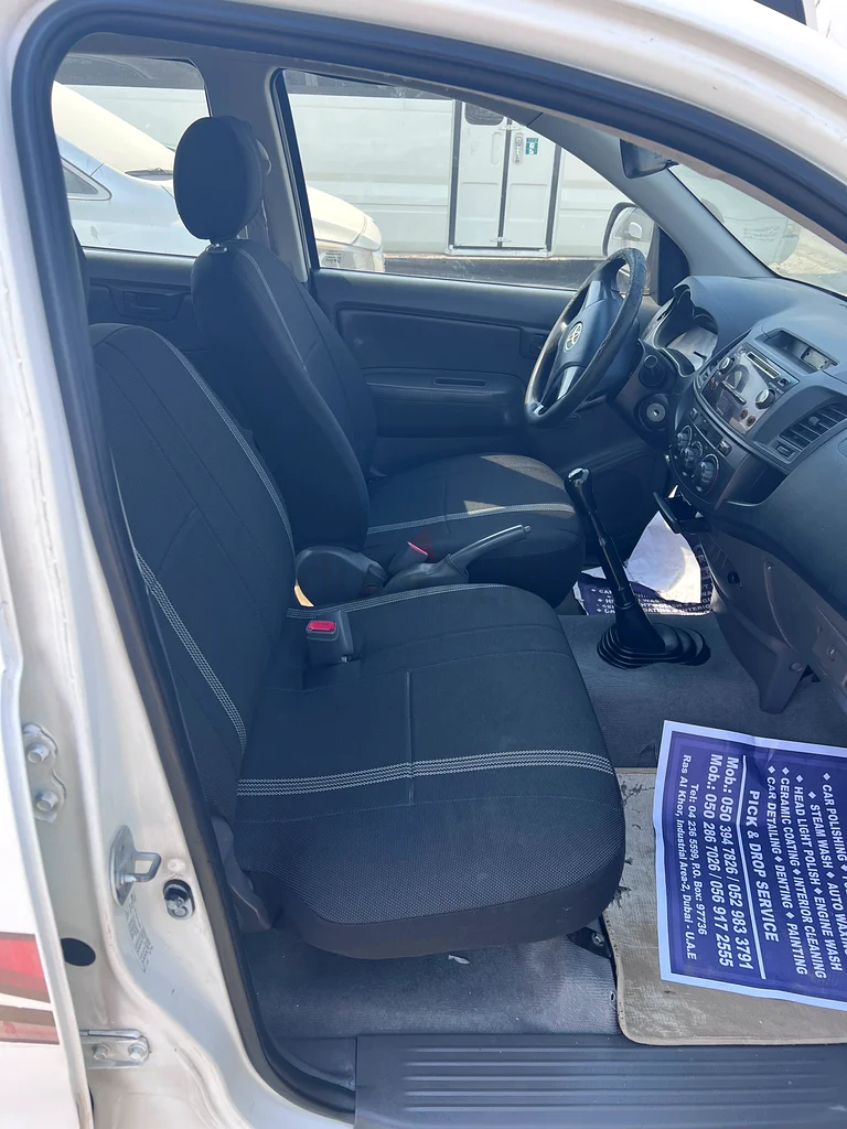 Toyota hilux 2014 petrol63487915289474112