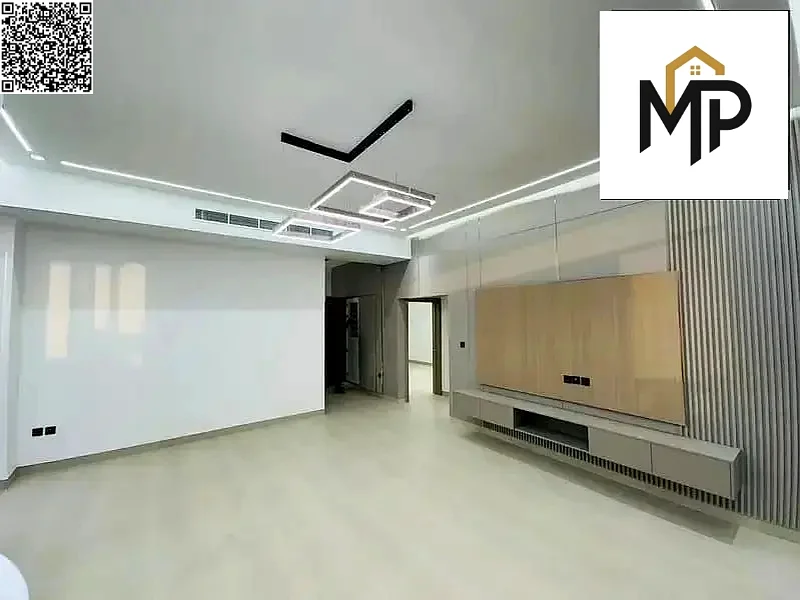 Villa - Two floors & Large courtyard - Close to Sheikh Mohammed bin Zayed Road - Freehold for all nationalities for life - With the possibility of eas63880722259329113
