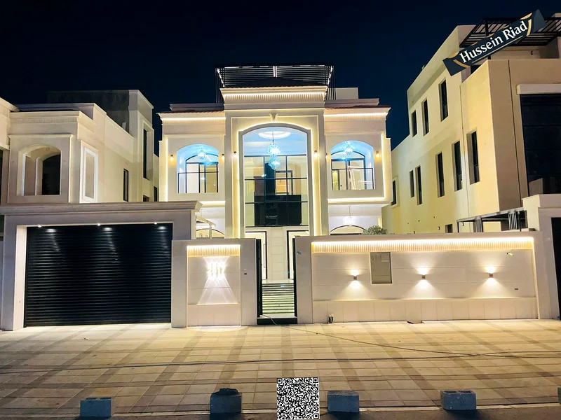 The most luxurious villas for sale with a classic design, a large garden, a roof, 5 master rooms, no service fees, and free ownership for all national63880389120515112
