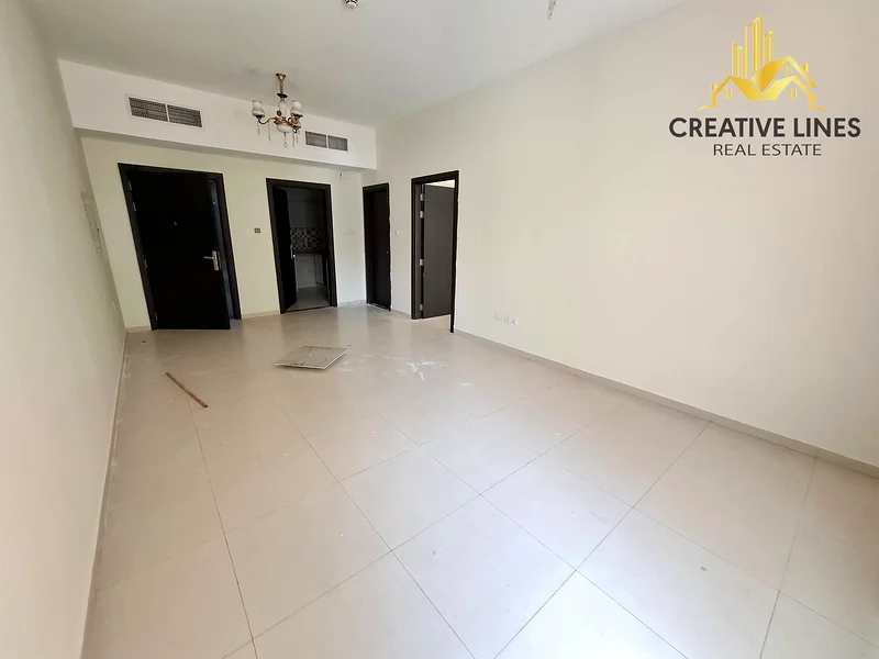 عرض كبير شقة فاخرة من غرفة نوم واحدة بمساحة 1BHK متاحة للعائلة لمدة شهر مجانًا63756782603011113