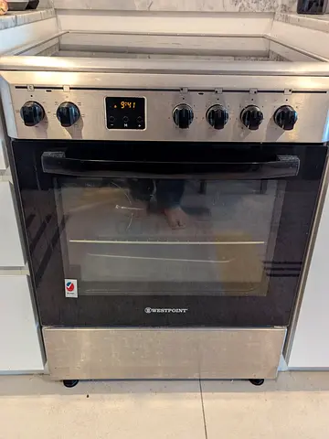 Free home delivery   west point electric cooker for sell 60×60cm