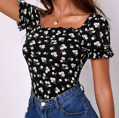 Stylish Floral Black Top for Trendy Looks