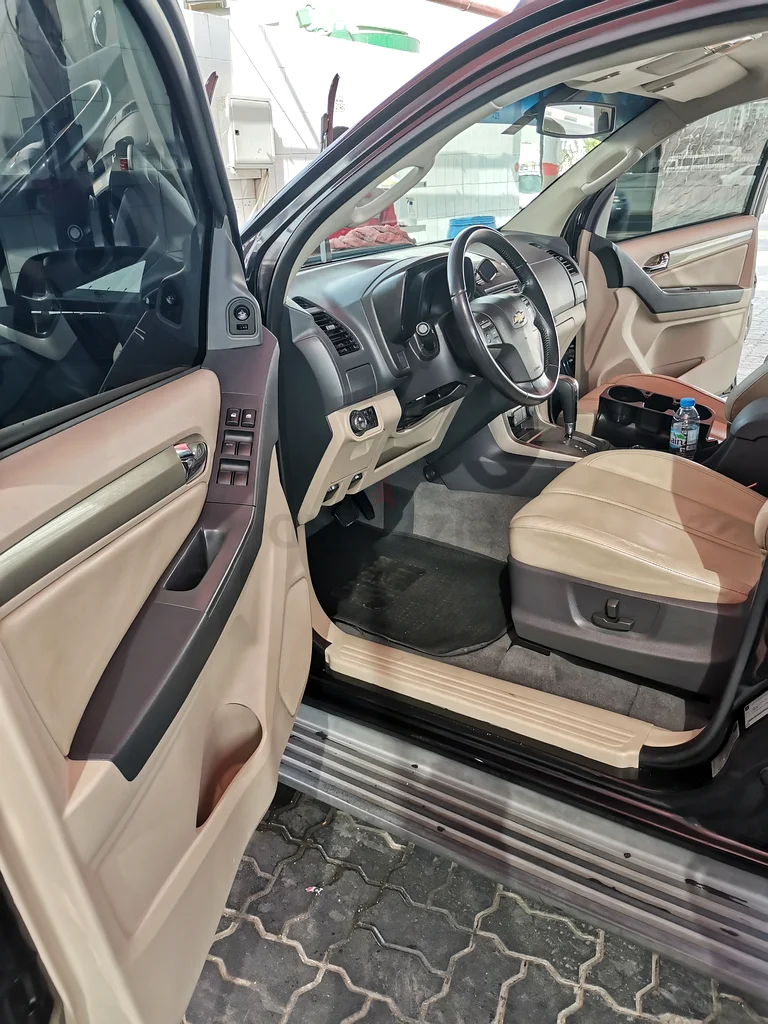 Very Good Family car GCC with 7 seater for sale at affordable price63481211319043111