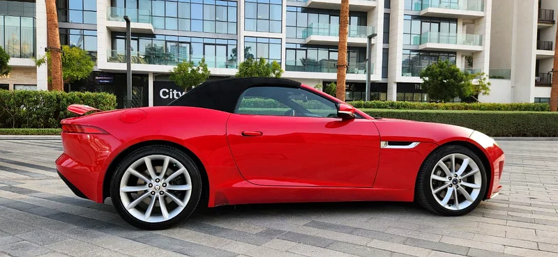 2014-Jaguar F Type-3.0 L supercharged-6 Cyl-Excellent Condition-Less Kilometer Driven63613735288707114